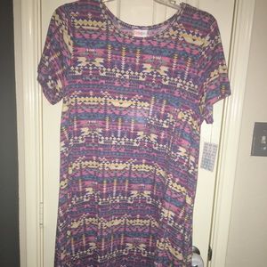 Beautiful NWT Lularoe Carly 2X